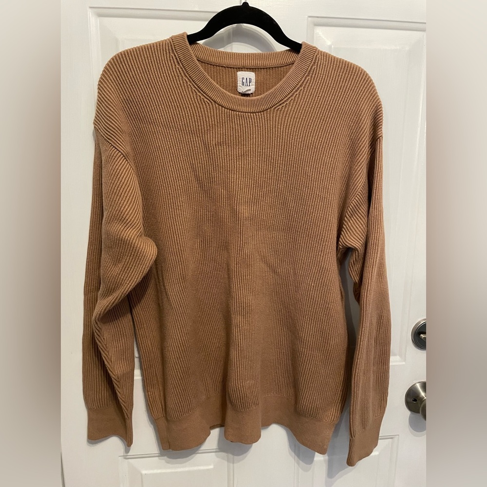 GAP Men’s Ribbed Knit Sweater